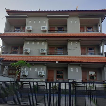 Griya Bun Sari Apartment Sukawati  Luaran gambar