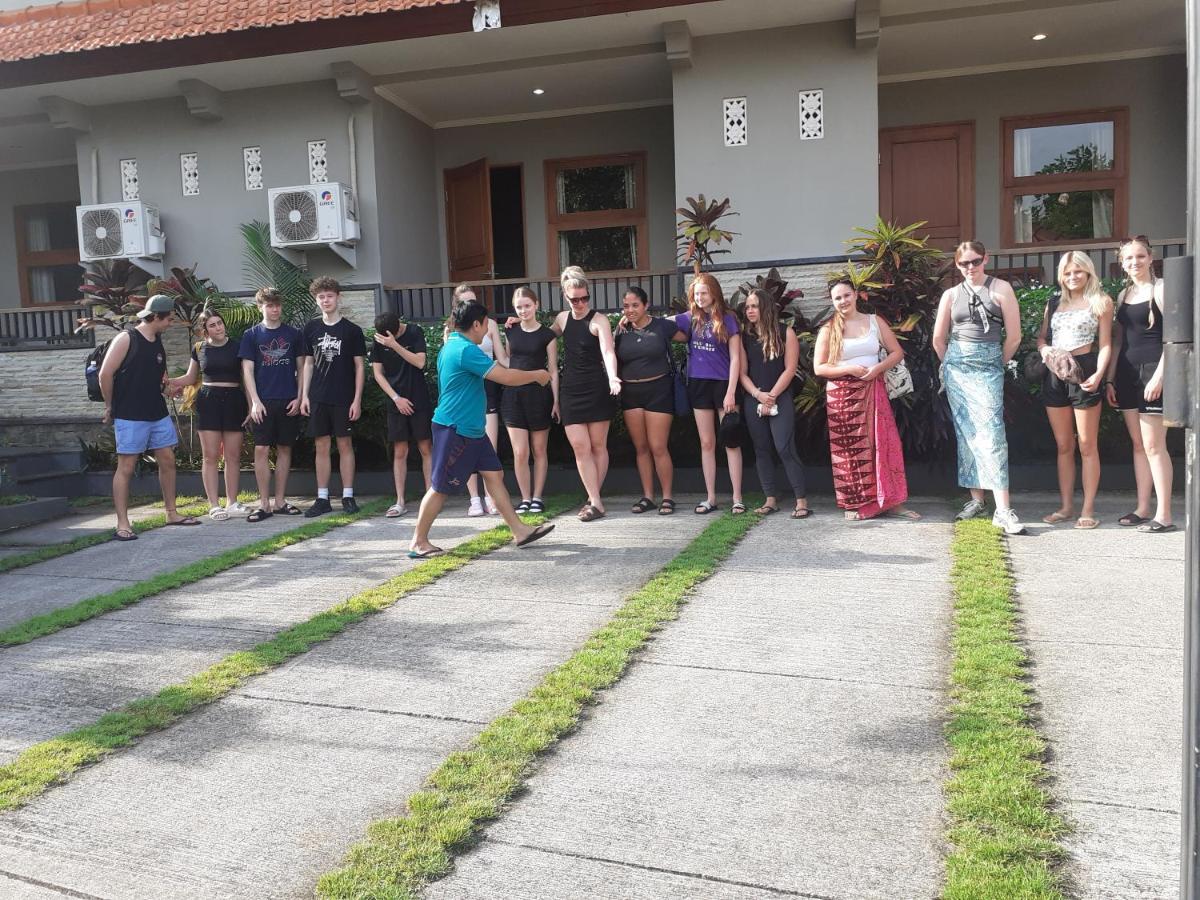 Griya Bun Sari Apartment Sukawati  Luaran gambar