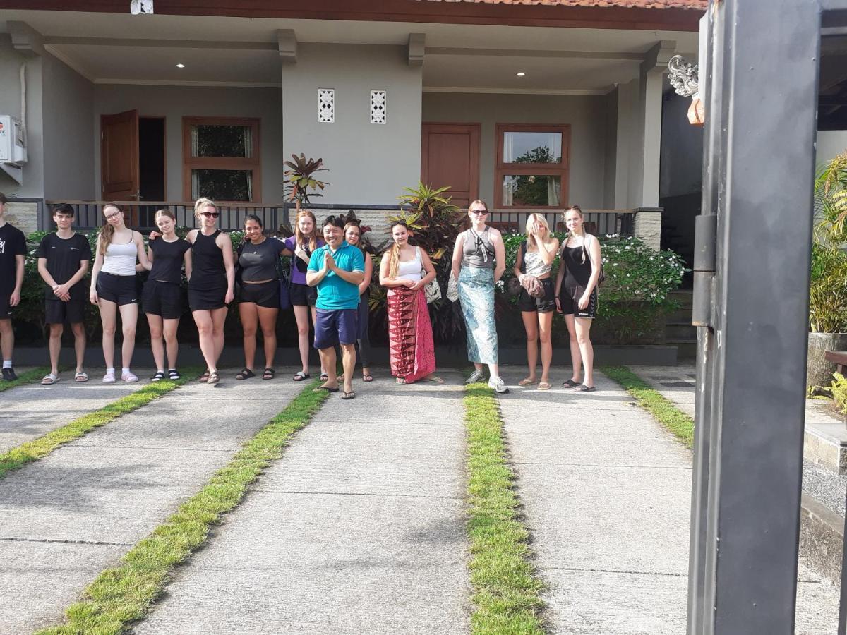 Griya Bun Sari Apartment Sukawati  Luaran gambar