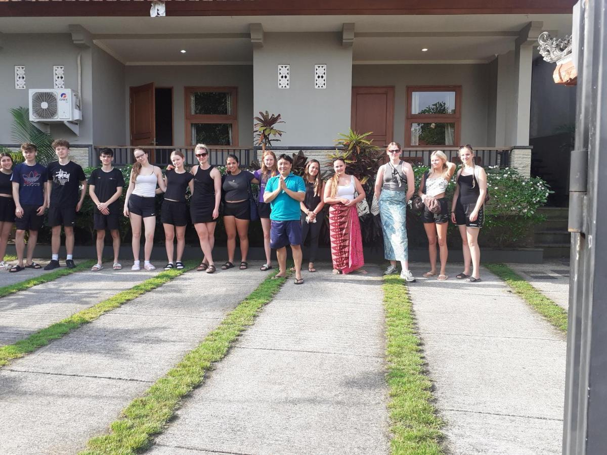 Griya Bun Sari Apartment Sukawati  Luaran gambar